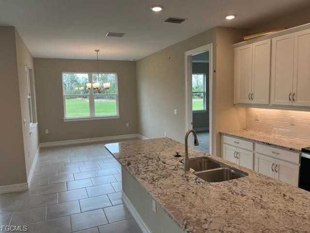 3947 Crosswater Dr #1 - Photo 6 of 31