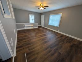 featured image of 1029 Sw Webster Ave #1