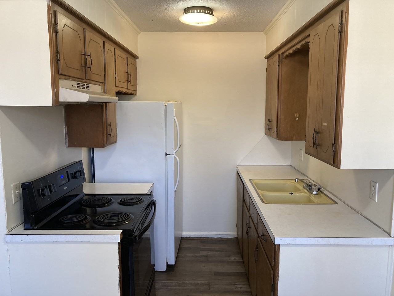 604 N 35th St #3 - Photo 4 of 17