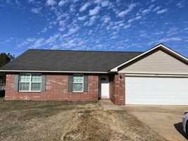 featured image of 2308 Devin Dr #1