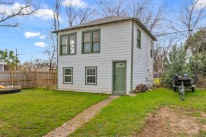 featured image of 1320 N 9th St #B