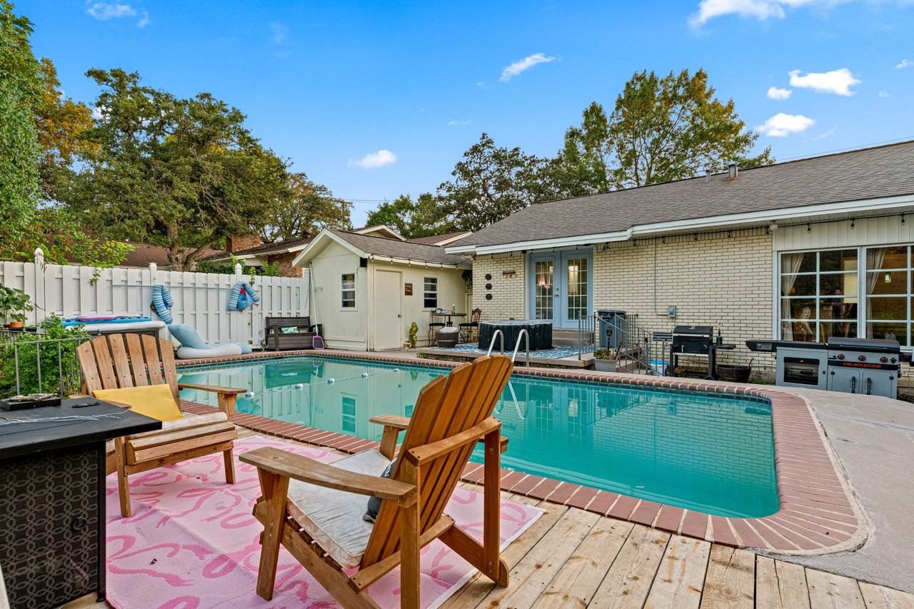 2509 Wooded Acres Dr #1 - Photo 2 of 10