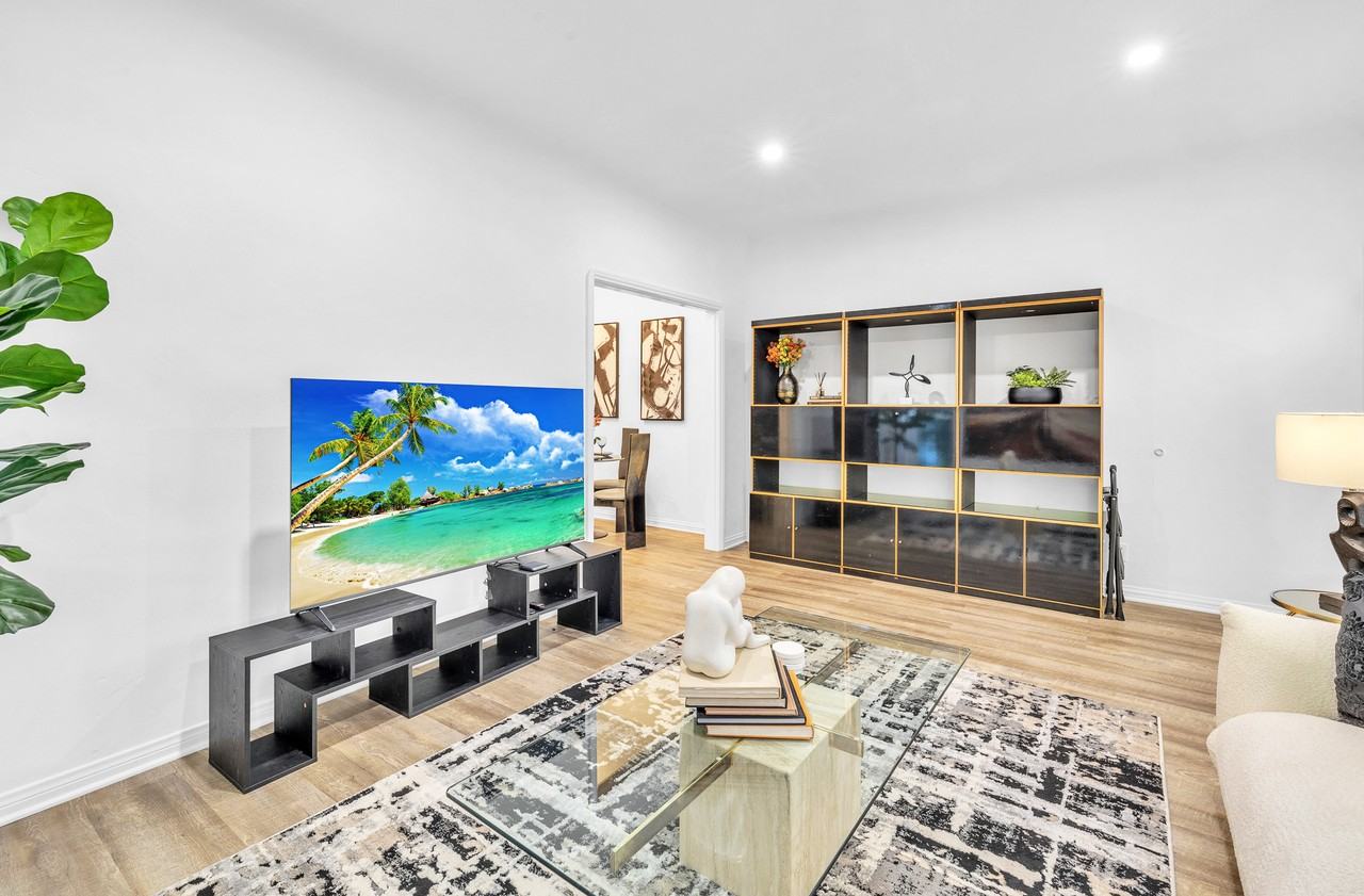 8700 Bonner Dr #1 - Photo 4 of 41