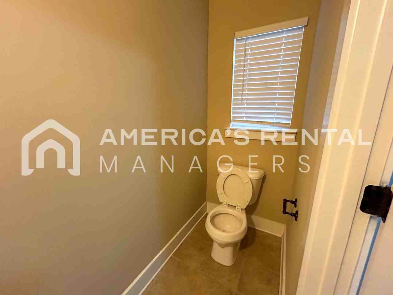 4241 Lochshire Ln - Photo 6 of 37