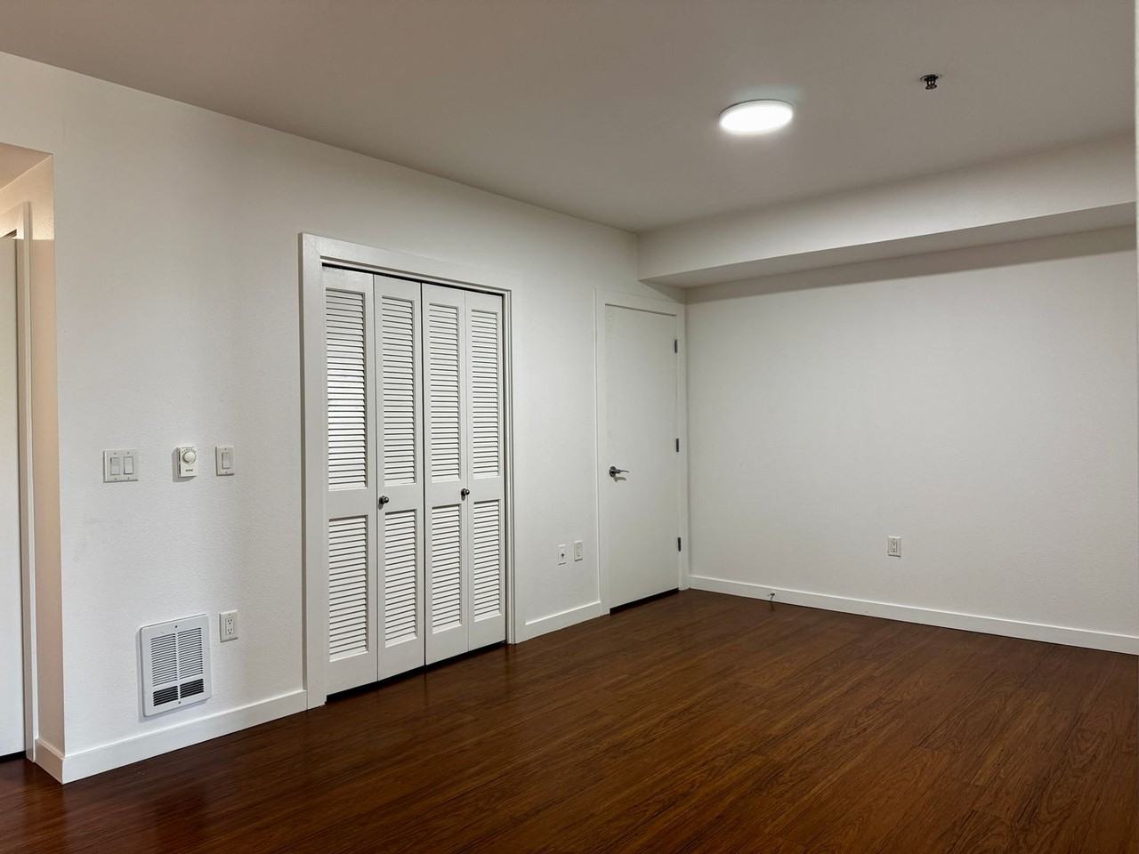 4429 NE Fremont St - Photo 5 of 13