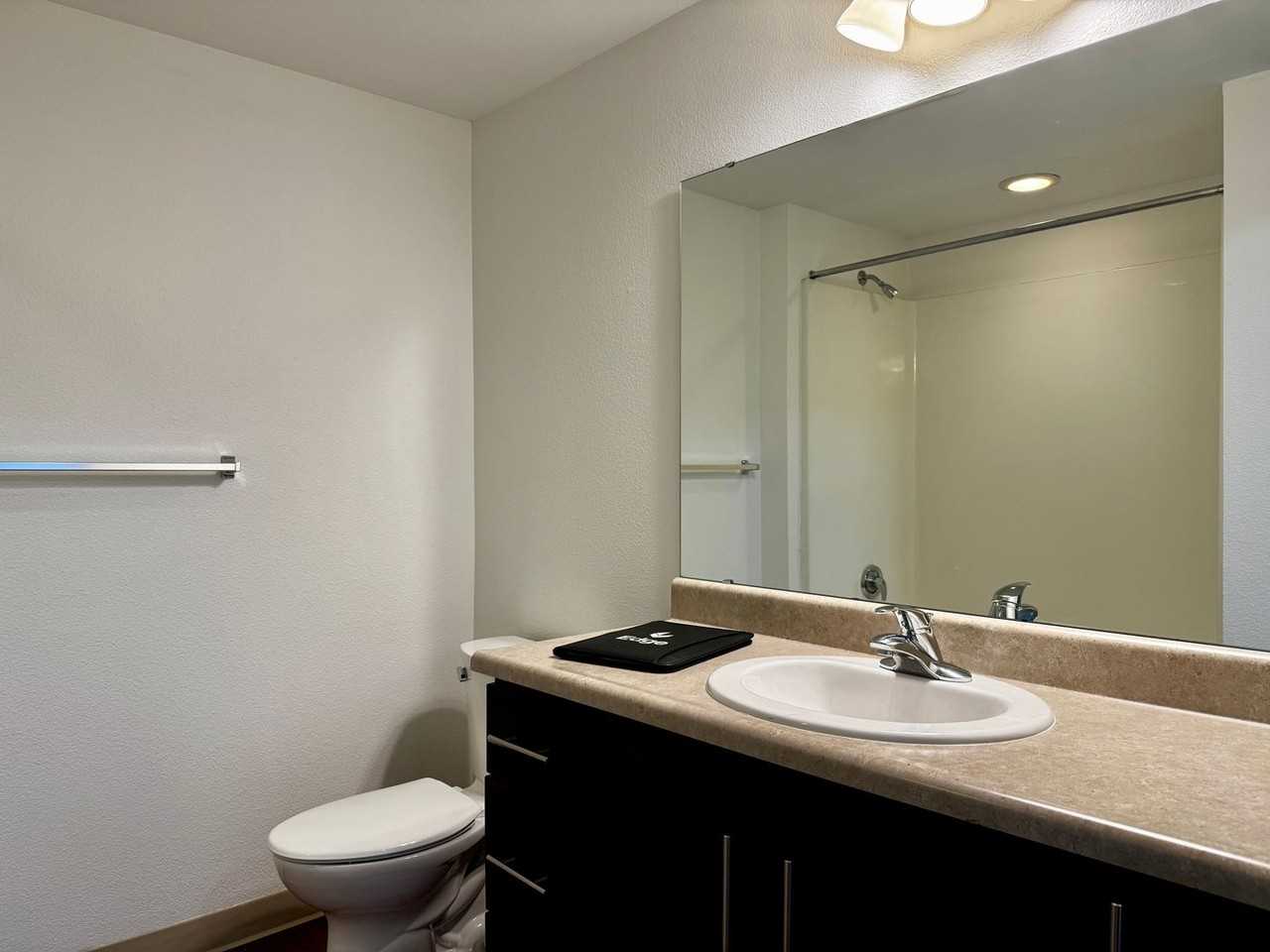 4429 NE Fremont St - Photo 6 of 13