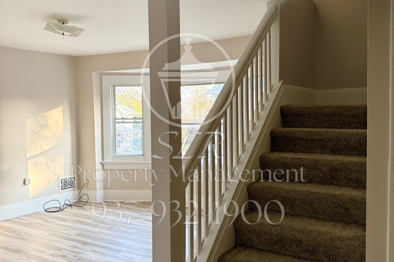 541 1/2 Grafton Ave #2 - Photo 4 of 37