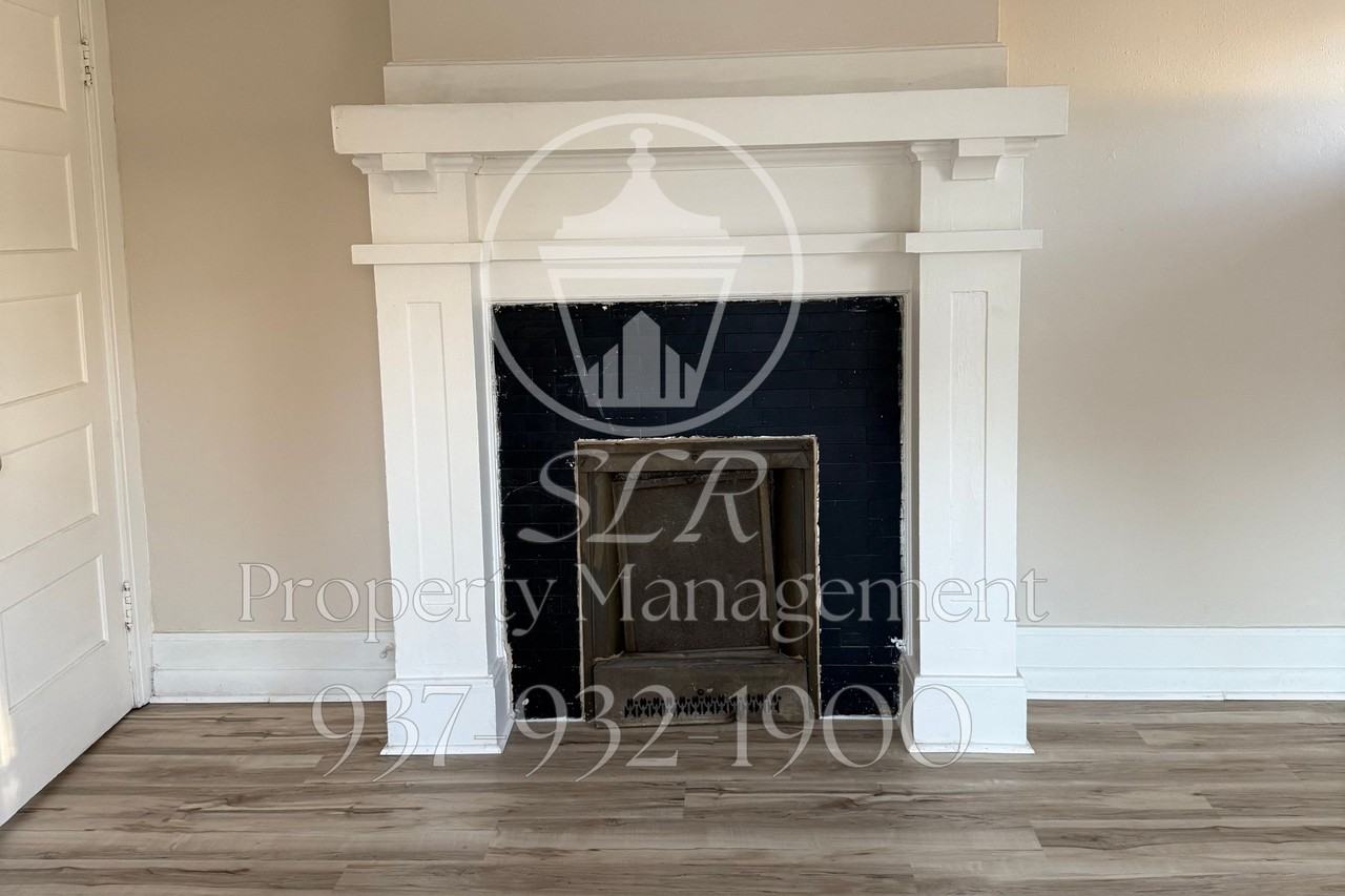 541 1/2 Grafton Ave #2 - Photo 6 of 37