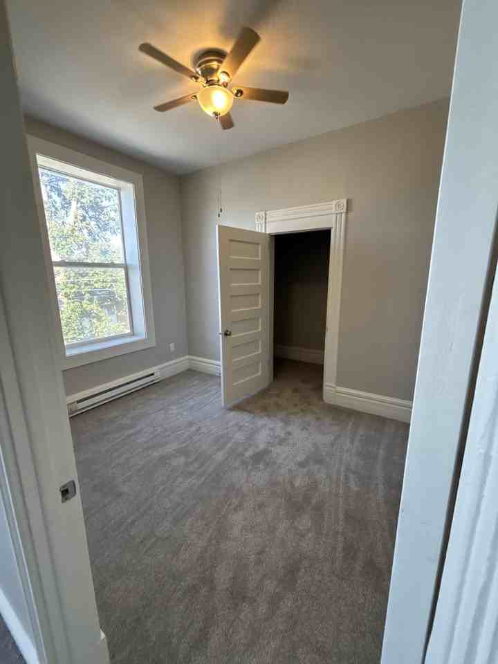 213 Main St N #2 - Photo 3 of 6