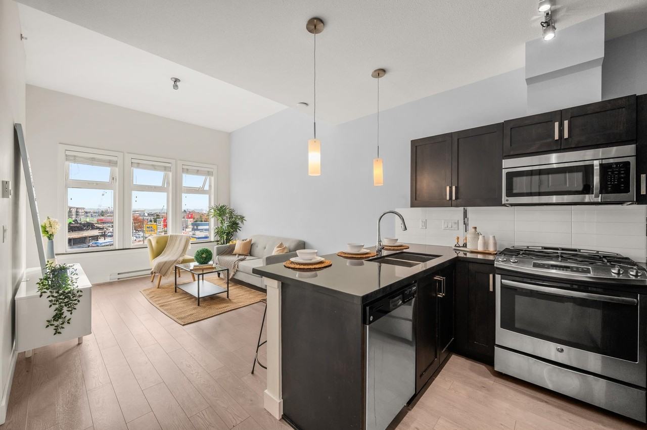 20078 Fraser Hwy #409