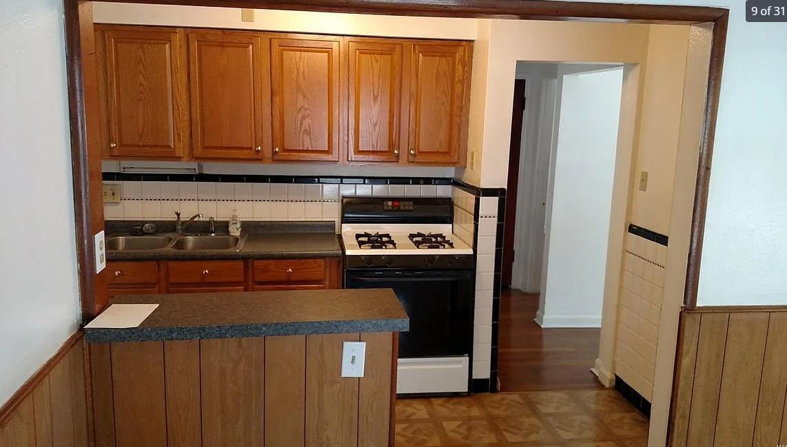 1136 Grenshaw Dr #1 - Photo 7 of 20