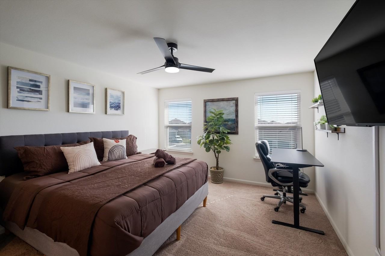 7308 Aaron Jordan Dr #1 - Photo 6 of 9