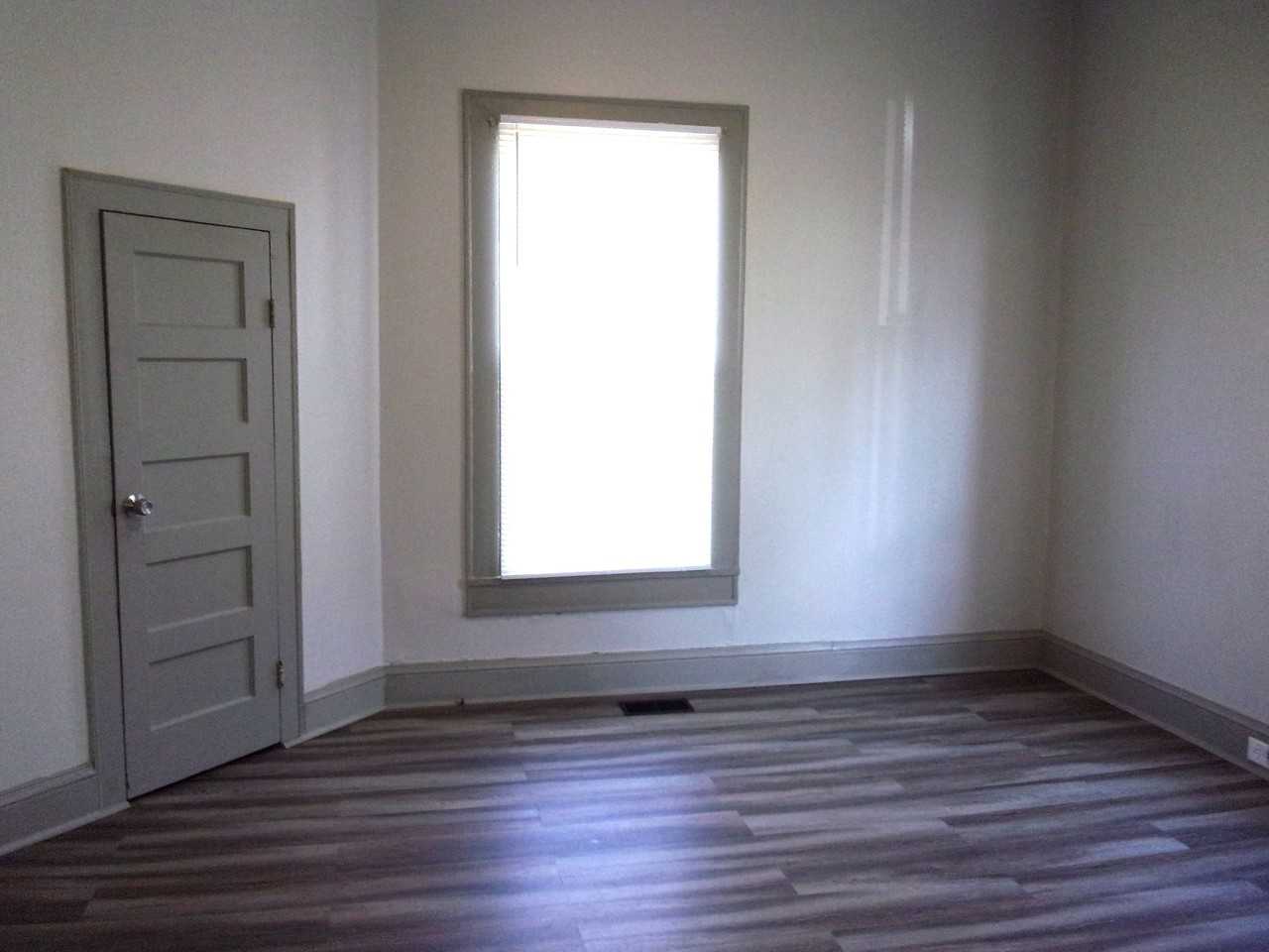 311 Hasty St #1 - Photo 5 of 12