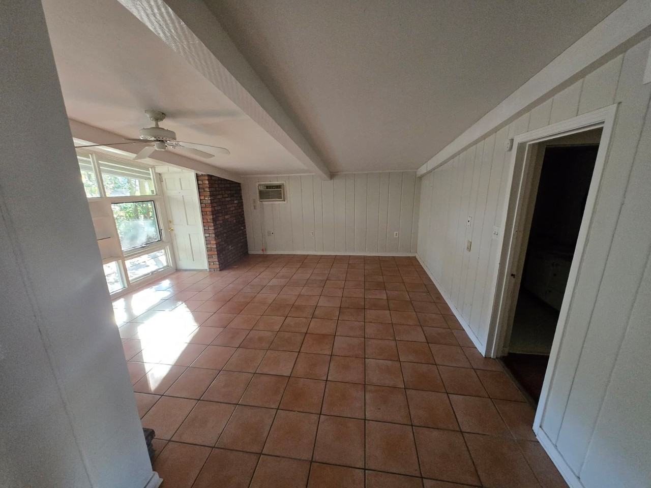 3987 Berkley Dr #1 - Photo 5 of 14