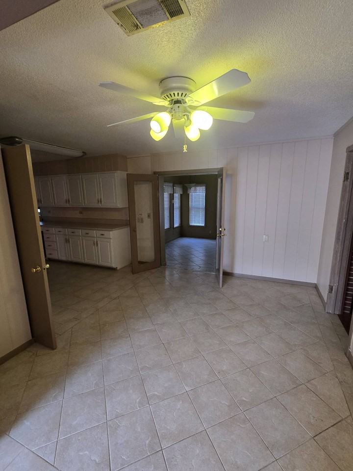 1641 1641 Rayonier Roadunit B #1 - Photo 3 of 10