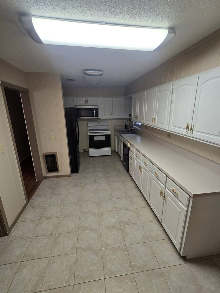 1641 1641 Rayonier Roadunit B #1 - Photo 4 of 10