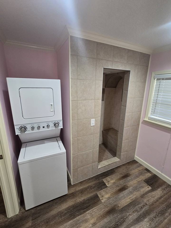 1641 Rayonier Rd #1 - Photo 6 of 7