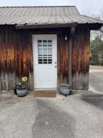 featured image of 604 Mcarthur Ln #2