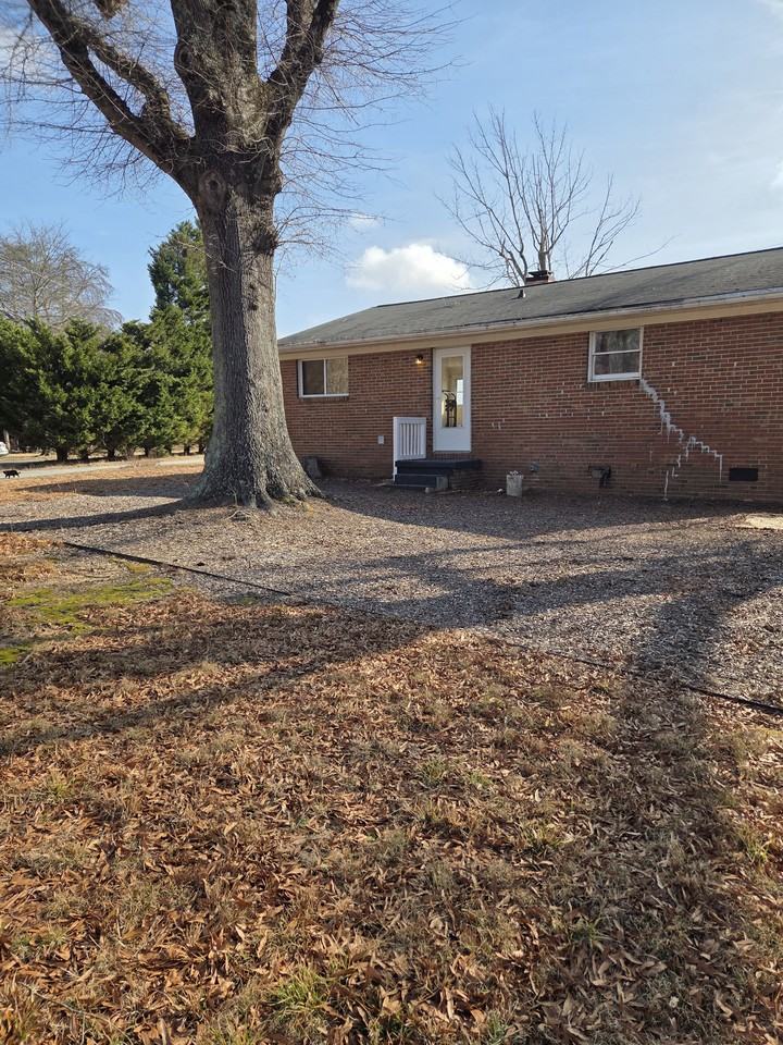 7992 Lester Rd #1 - Photo 3 of 22