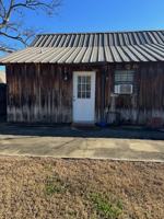 featured image of 604 Mcarthur Ln #1