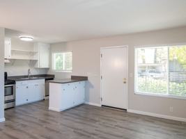 featured image of 11 S Knoll Rd #15