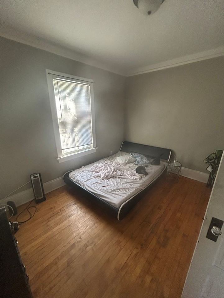 1729 N Warren Ave - Photo 7 of 11