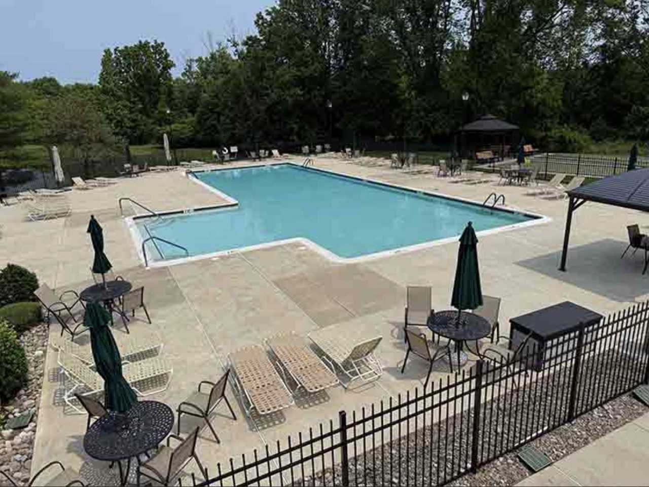 950 Nathaniel Trail - Photo 2 of 65