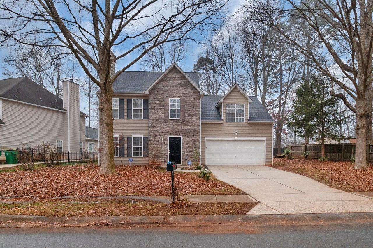 5629 Thompson Rd - Photo 2 of 43