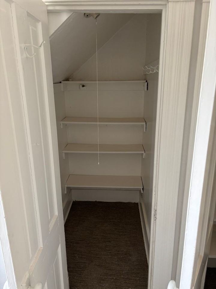 208 S Walts Ave - Photo 4 of 16