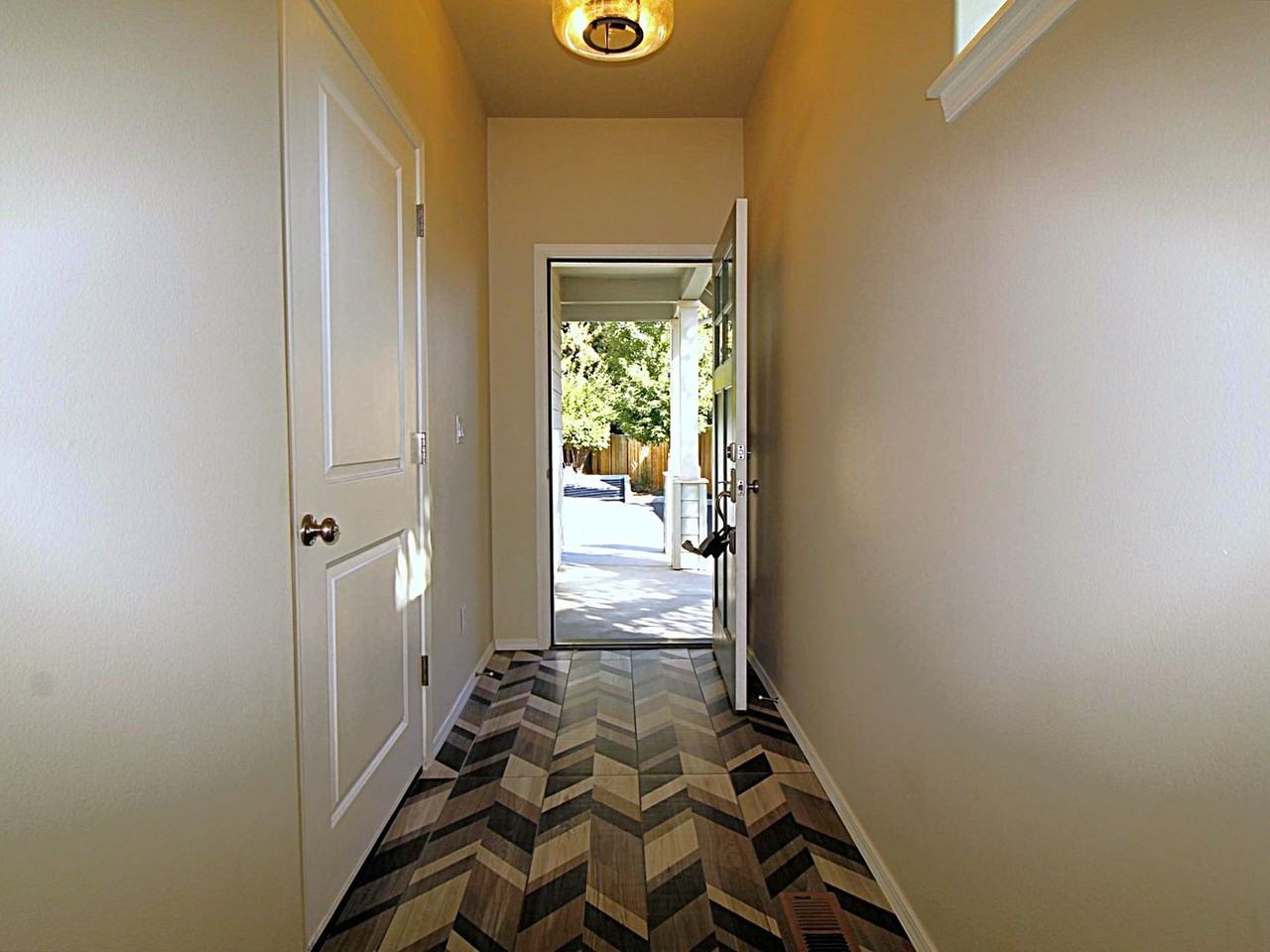 2362 Ne Keats Dr #1 - Photo 2 of 33