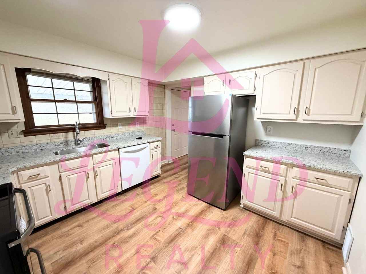 10917 Pear Tree Ln - Photo 4 of 17