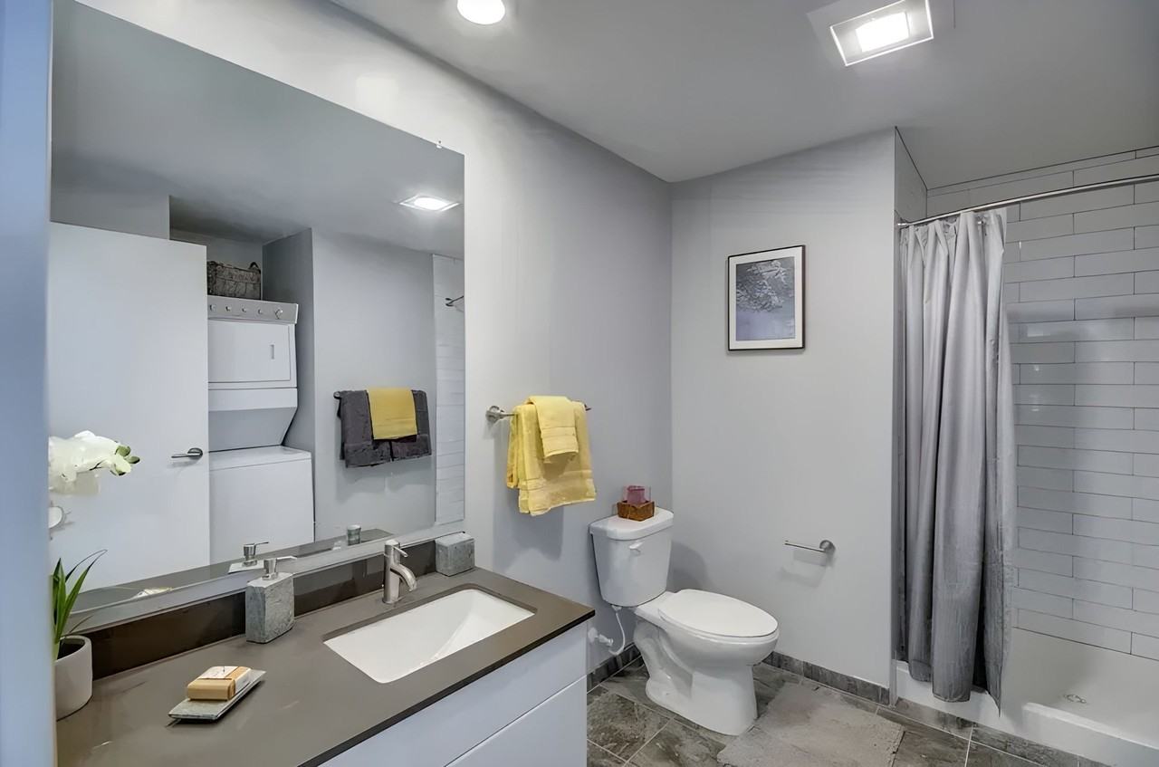 Nelson Kohl Apartments - Photo 7 of 14