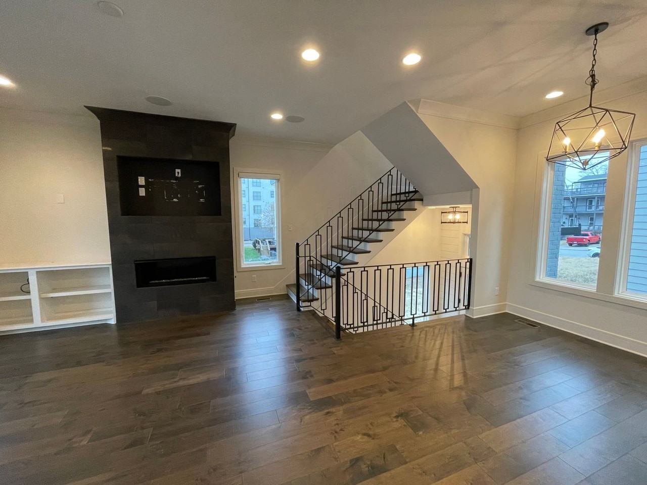 1107B Argyle Ave - Photo 6 of 37