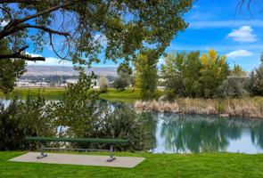 featured image of 15 Cavalier St N #15CA