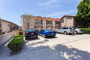 featured image of 4030 Louisiana St