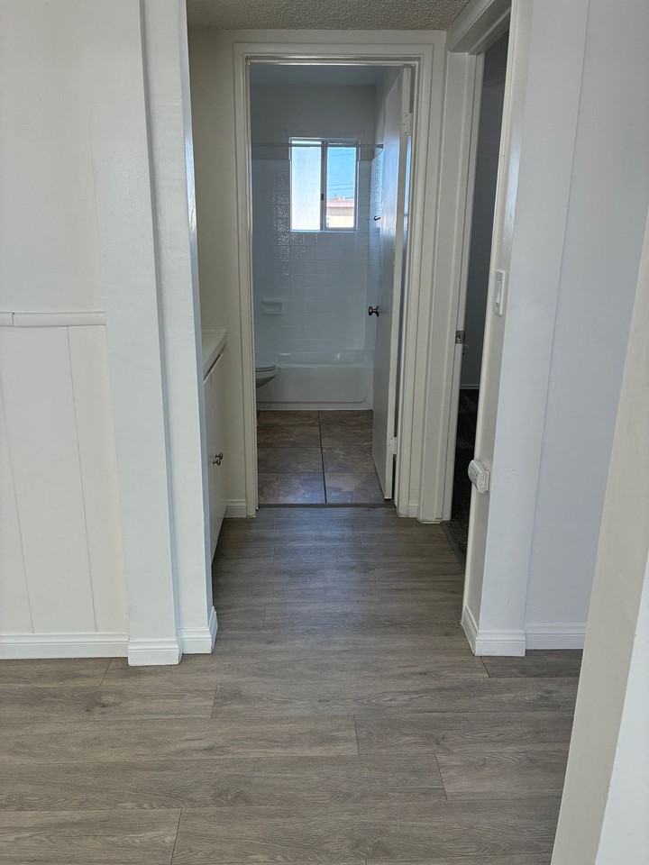 Madison Gardens - Photo 4 of 8