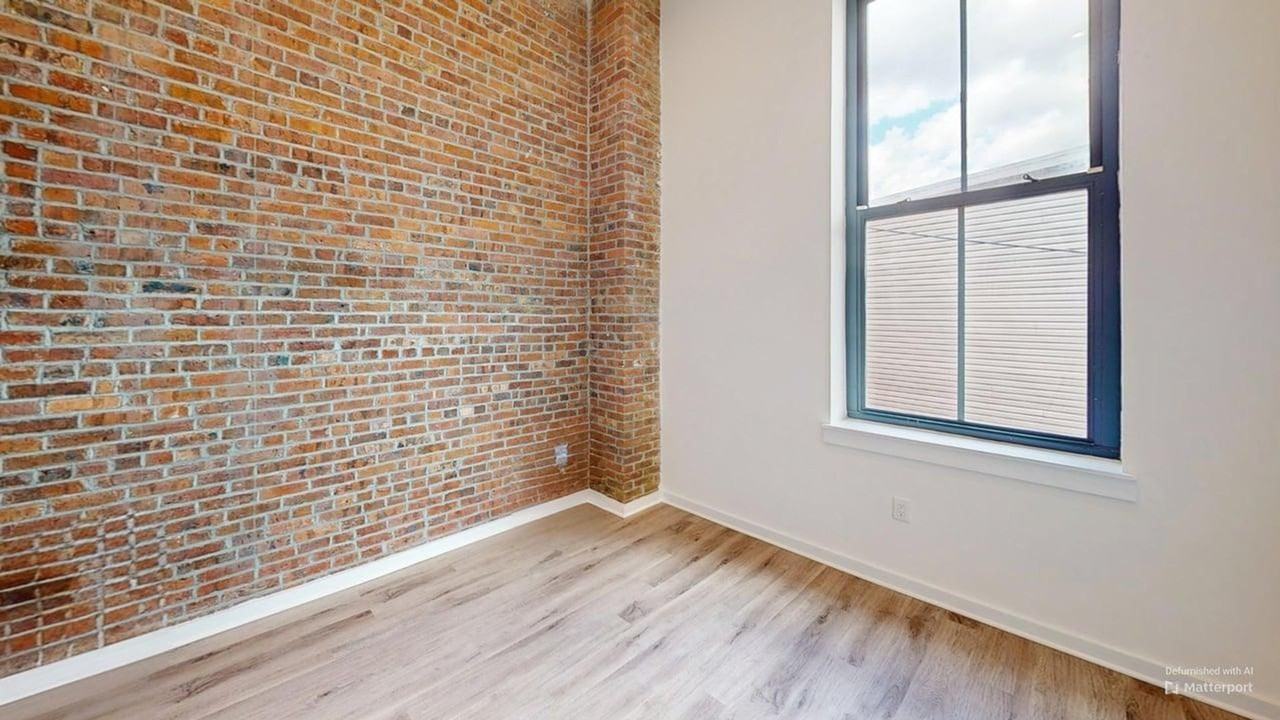 70 Roseville Ave - Photo 3 of 11