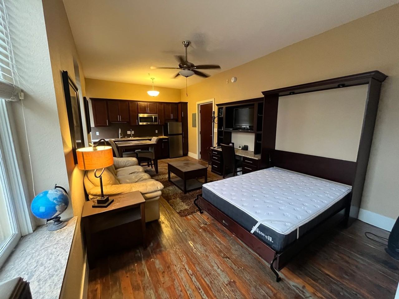 529 S. Gilbert Street - Photo 4 of 10