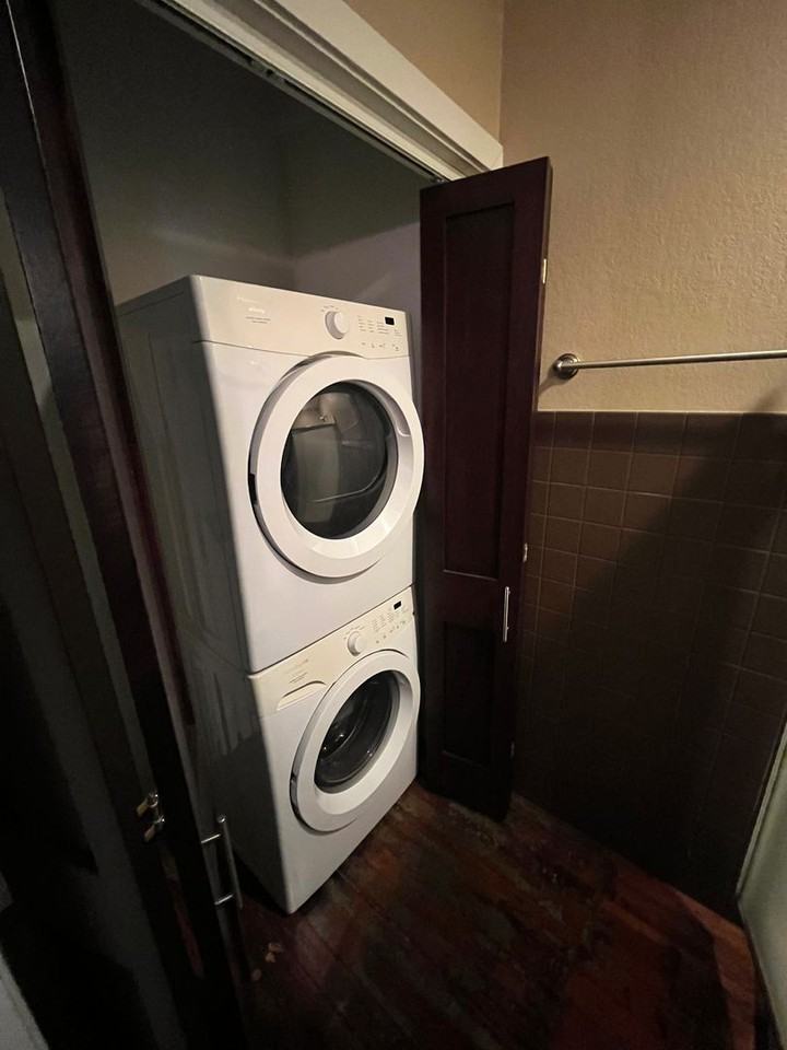 529 S. Gilbert Street - Photo 7 of 10