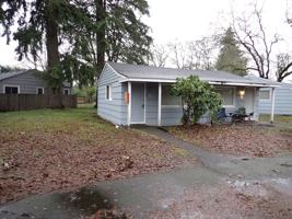 featured image of 6412 Lake Grove St Sw