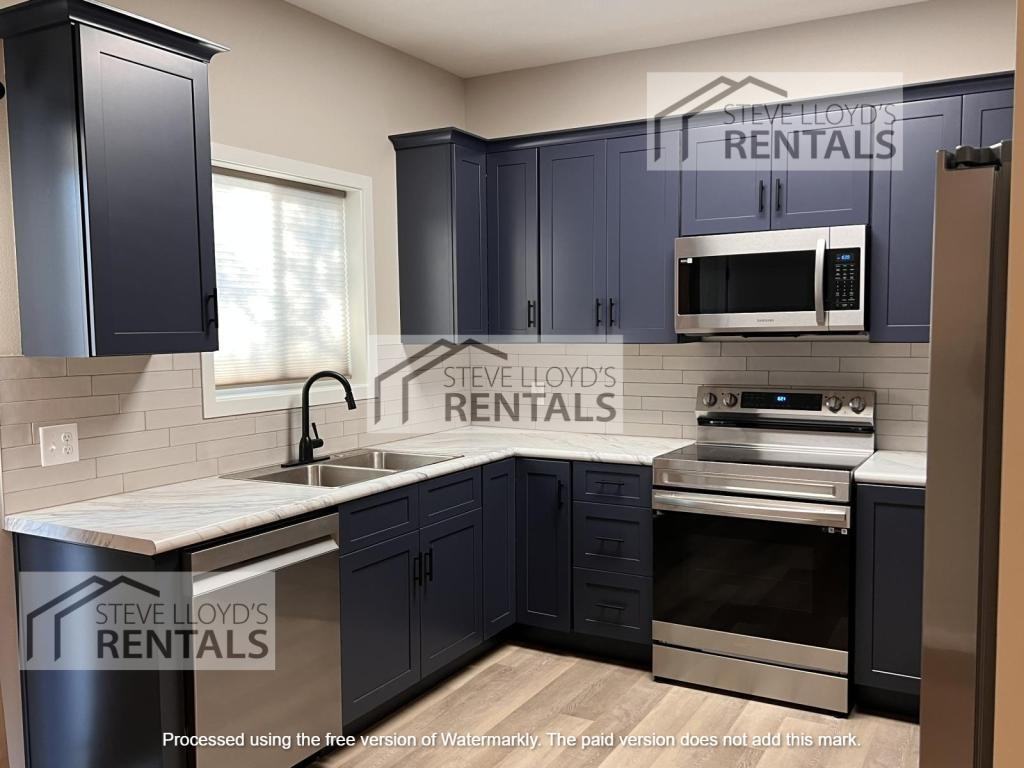 358 21st Ave - Photo 2 of 22