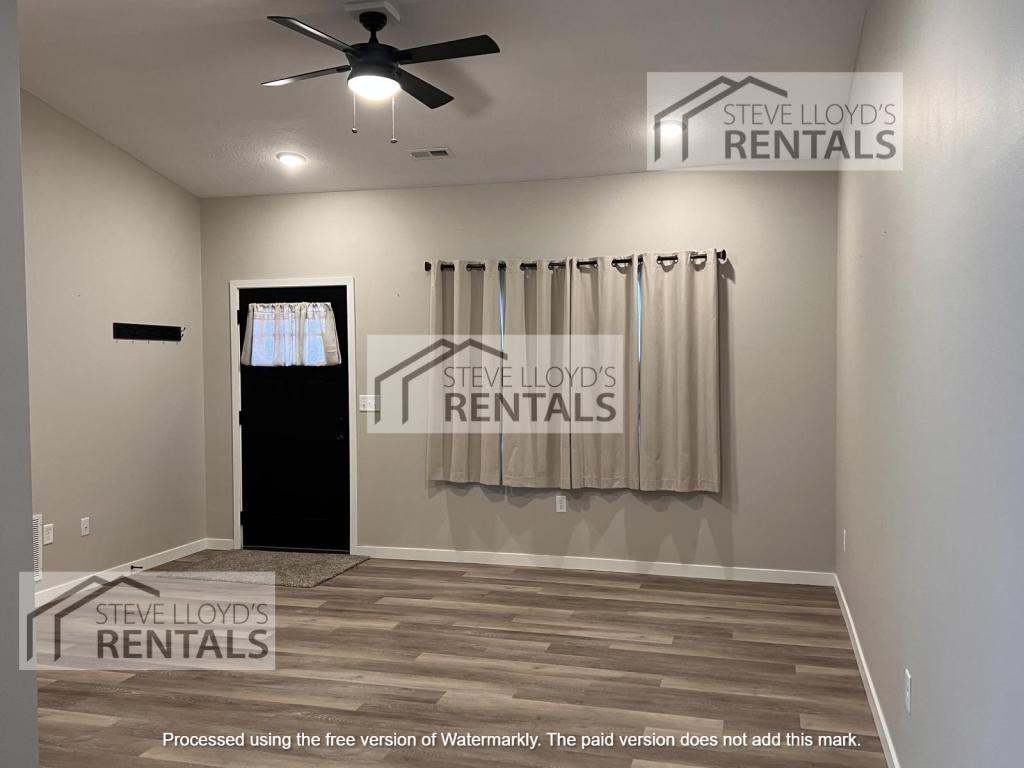 358 21st Ave - Photo 4 of 22