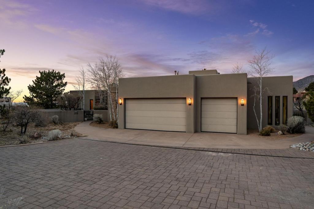 13415 Pino Ridge Pl Ne - Photo 3 of 50