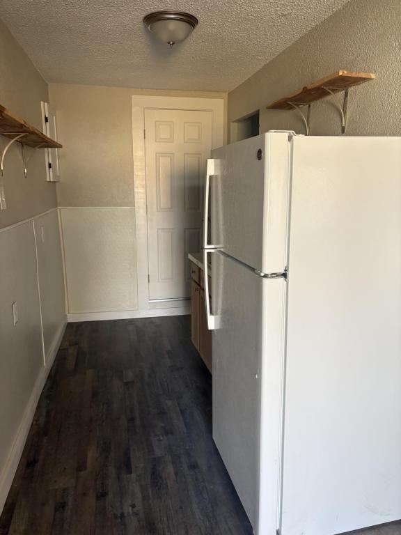 1610 Chippewa Ave Se - Photo 4 of 9