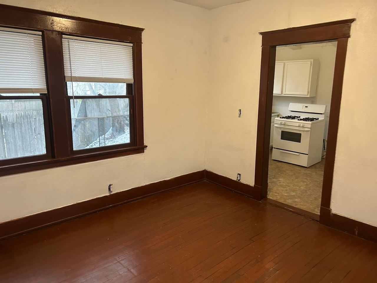 3390 Woodrow Blvd - Photo 6 of 16