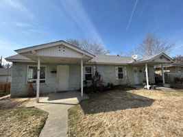 featured image of 1604 S 5th Ave