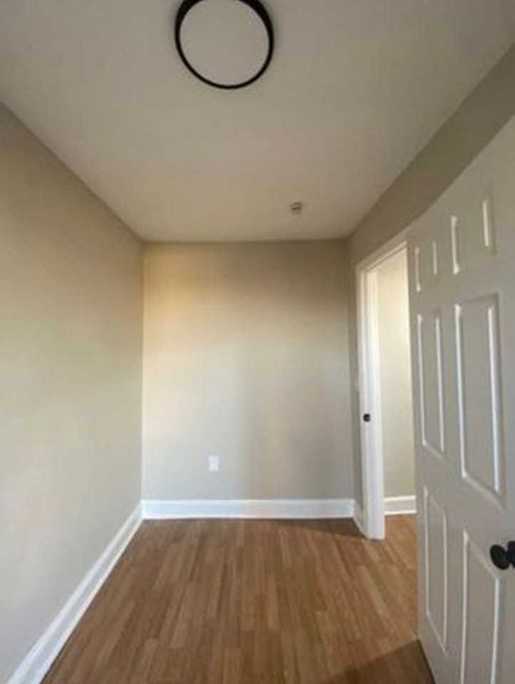 1719 N Regester St - Photo 2 of 6