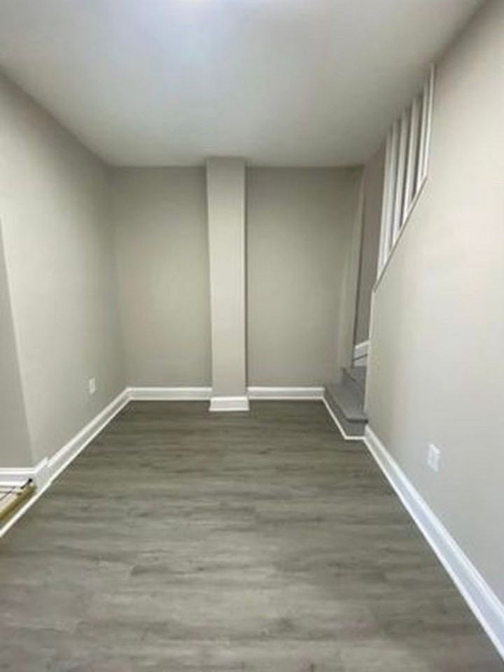 1719 N Regester St - Photo 4 of 6