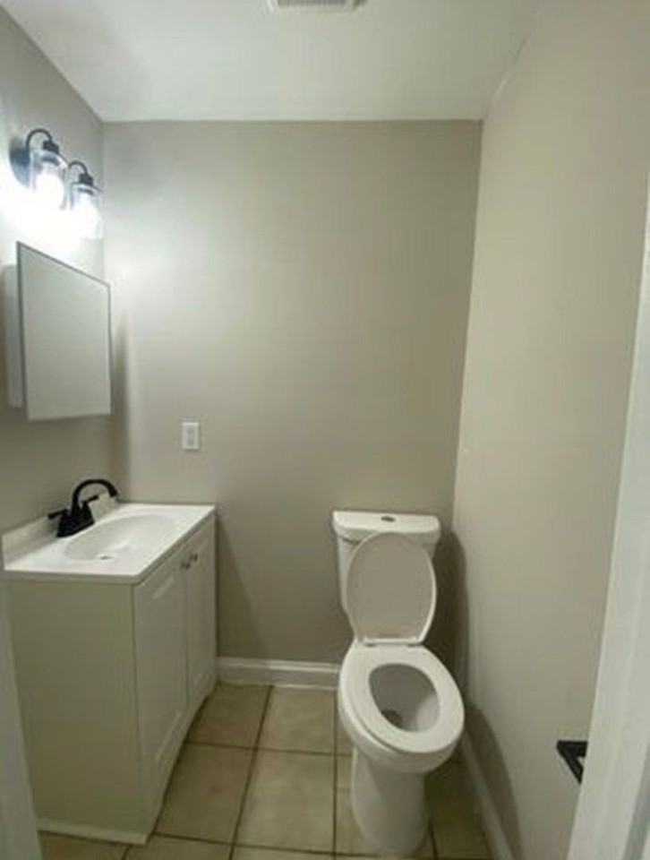 1719 N Regester St - Photo 5 of 6