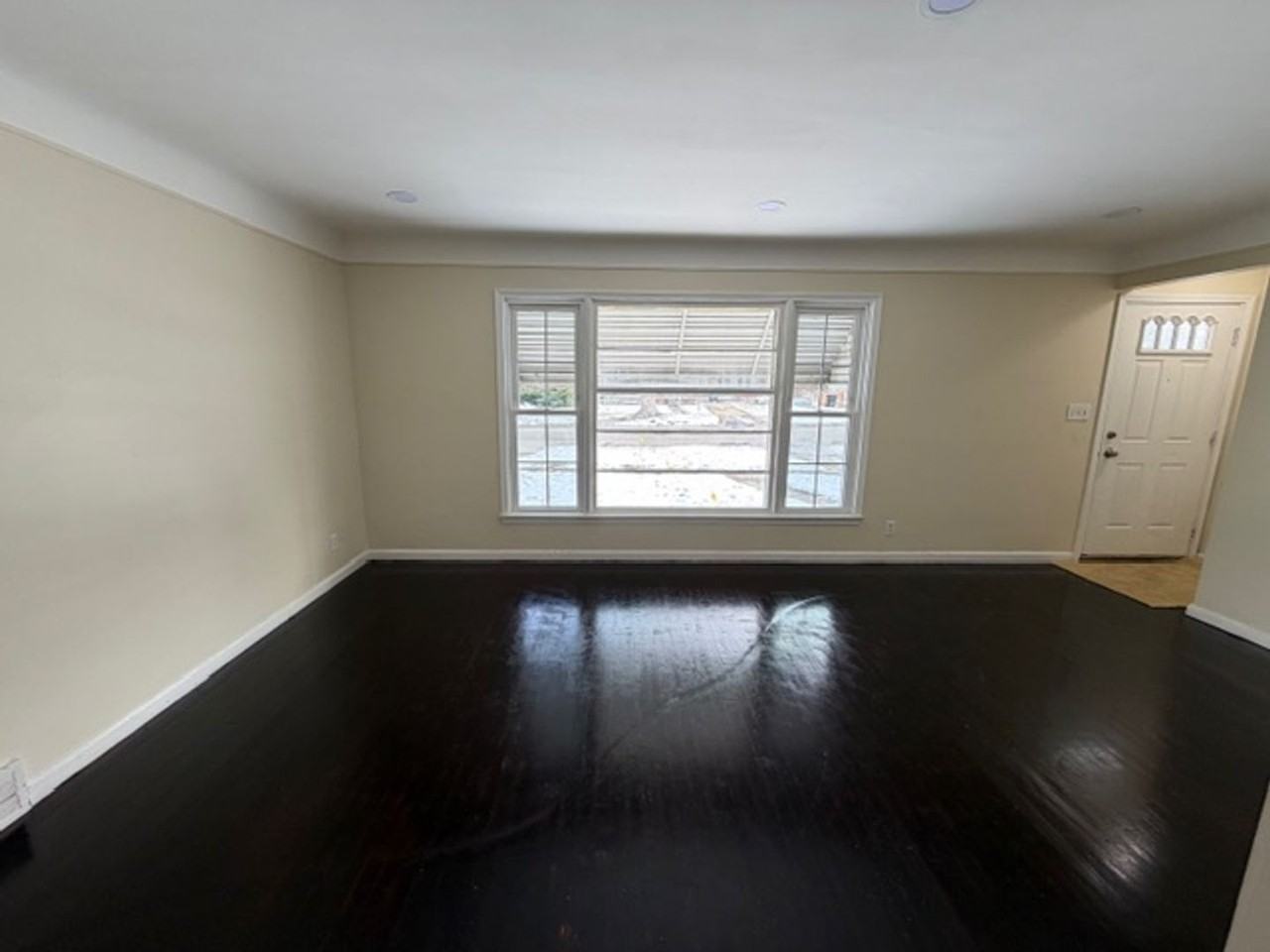 7611 Braile St - Photo 6 of 20